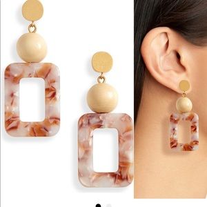 **SOLD** Madewell wooden bead acetate statement earrings